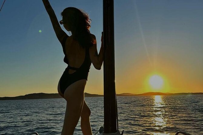 6 Hour Private Cruise in Mykonos with Food and Drinks - Flexibility and Personalized Service from the Experienced Captain