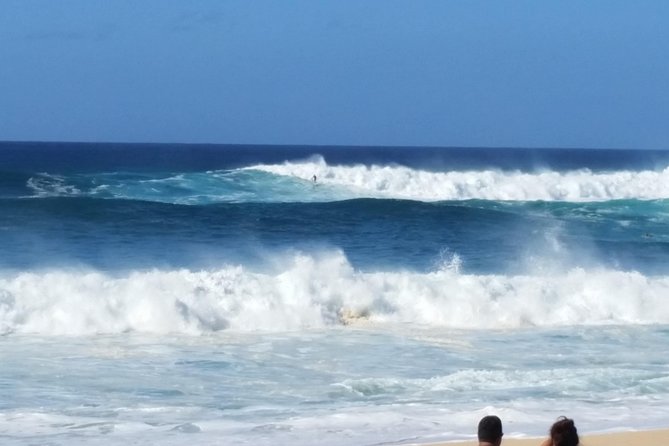 6-Hour Private Customized Luxury Convertible Tour of Oahu's North Shore - Sampling Local Flavors at Green World Coffee and Ted’s Bakery