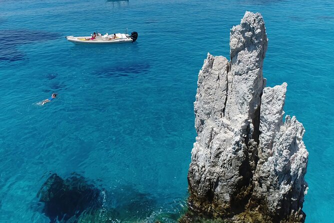 6 Hours Kimolos and Poliegos islands Private tour - Poliegos Bay of Faros and the Historic Lighthouse