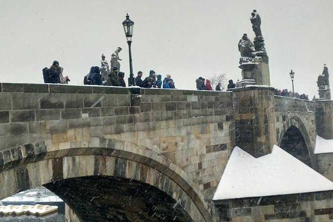 6 hours Prague Christmas Market Private tour by car - Key Points