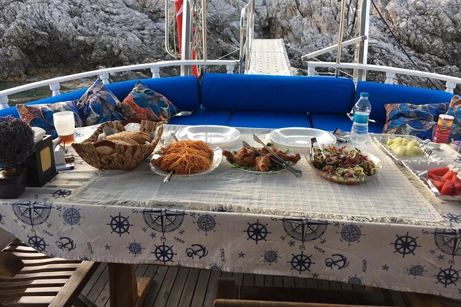 6 Hours Private Charter Boat Tour with Lunch in Bodrum - Activities and Equipment Included in the Tour