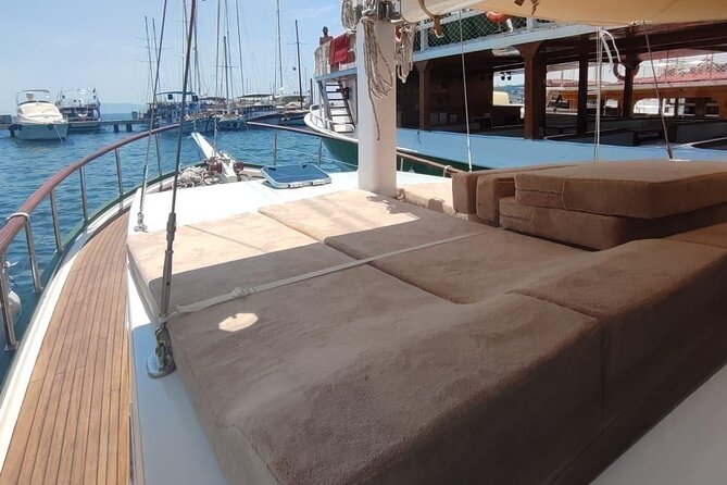 6 Hours Private Charter Boat Tour with Lunch in Bodrum - Logistics and Meeting Details for the Tour