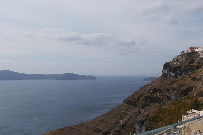 6 hours Private Full Santorini Highlights - Transportation and Comfort