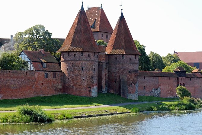 6 Hours Teutonic Castle Tour in Malbork - Convenient Pickup and Private Transport in Gdansk