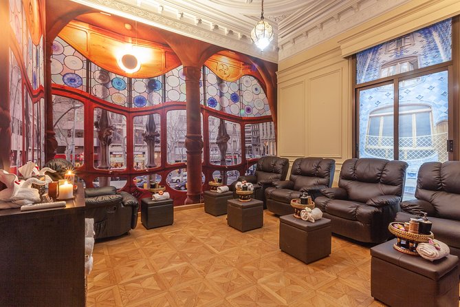 60 min Foot and Leg Massage at THAI SPA MASSAGE BARCELONA - Accessibility and Additional Amenities