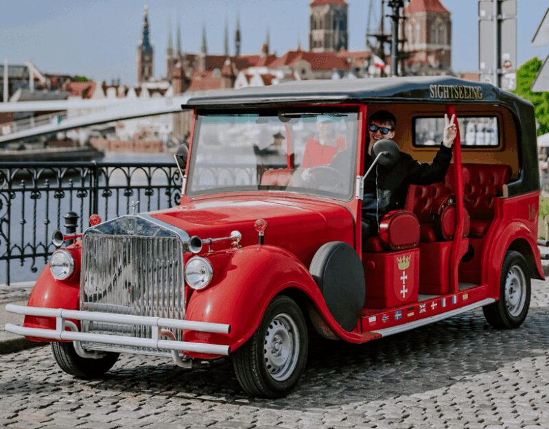 60 min of sightseeing in retro cars, Gdansk - Live English-Guided Tours with Expert Guides