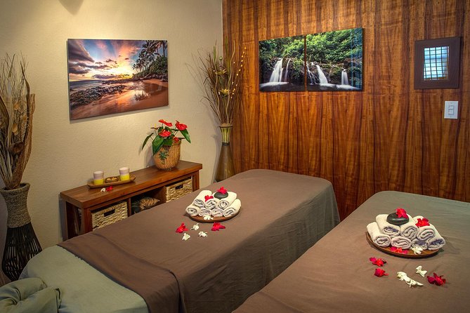 60 Minute Couples Massage - Discover the 60 Minute Couples Massage at Hawaii Natural Therapy in Honolulu