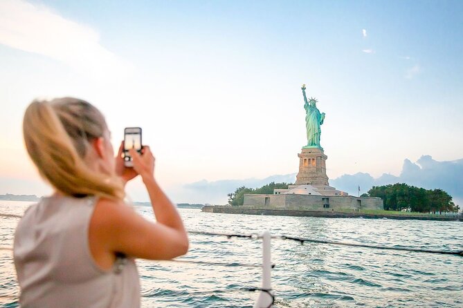 60-Minute Statue of Liberty Sightseeing Cruise - Key Points