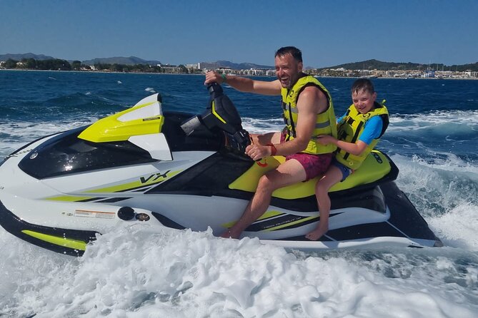 60 minutes Jetski Rental in Alcudia Bay - Photos, Videos, and Additional Souvenirs