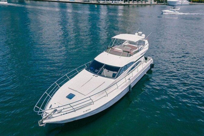 62ft + FREE HOUR Miami Yacht Rental 3-6 Hours up to 13 People - Exploring Biscayne Bay and Its Famous Landmarks