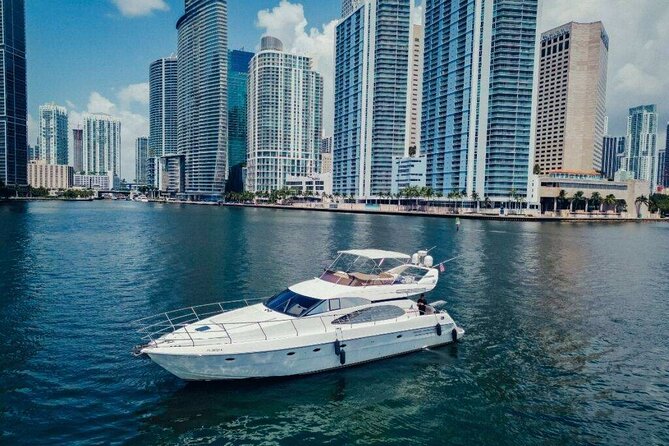 62ft + FREE HOUR Miami Yacht Rental 3-6 Hours up to 13 People - Onboard Amenities and Comfort Features