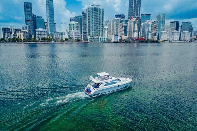 62ft + FREE HOUR Miami Yacht Rental 3-6 Hours up to 13 People - Costs and Additional Expenses to Consider