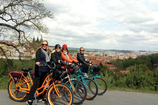 7 BEST VIEWS - PRAGUE eBIKE TOUR - Discovering Prague Castle