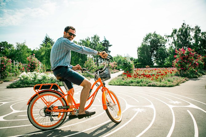 7 BEST VIEWS - PRAGUE eBIKE TOUR - Scenic Ride Along Riverside Bike Paths