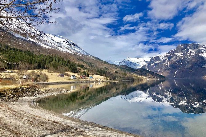 7-Day Scenic Scandinavian Tour from Copenhagen exploring Denmark, Sweden and fjords in Norway - Final Stop in Gothenburg: Seafood and Public Art