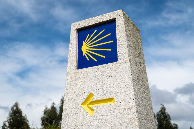 7-Day Tour of the French Way of Santiago from Sarria - Starting Point: The Charm of Sarria’s Old Town