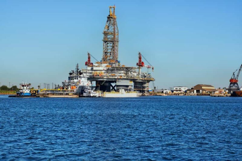 7-Hour Best Of Houston and Galveston Tour - Strolling Along Galveston’s Seawall and Harbor