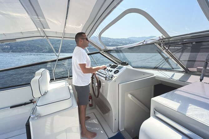 7 Hours Private Yacht Tour Amalfi Coast - Enjoying Onboard Amenities and Refreshments