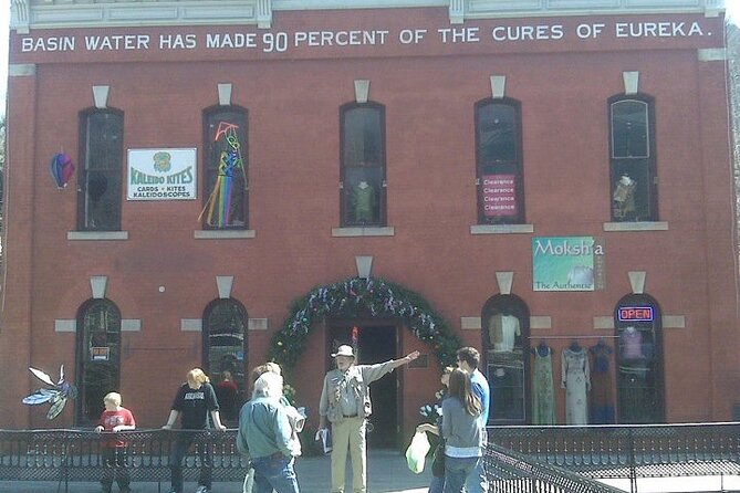 70-Minute Guided Downtown Eureka Springs Walking Tour - Exploring the Iconic Flatiron Building and Its Stories