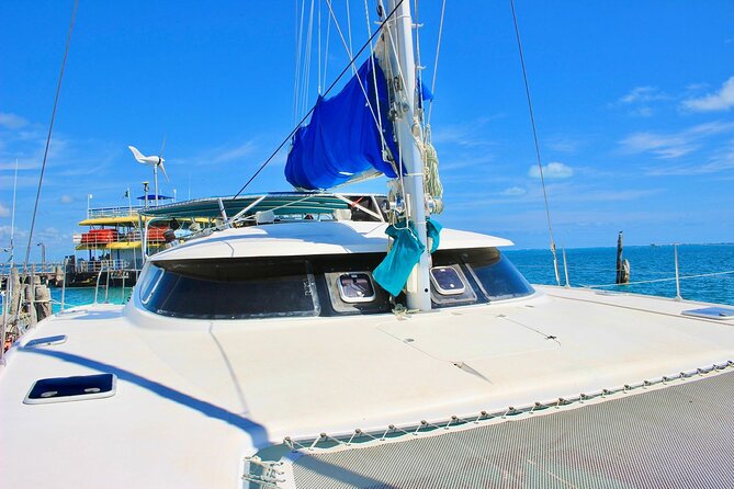 7hrs / 46ft Catamaran Private Charter From Cancun to Isla Mujeres - Exploring Isla Mujeres Beaches and Downtown