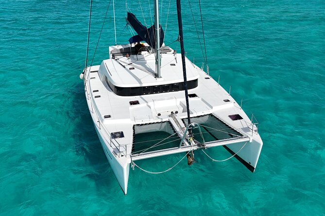 7hrs/60ft Luxury Catamaran Private Charter Cancun to Isla Mujeres - Stunning Private Catamaran Experience with Personalized Service