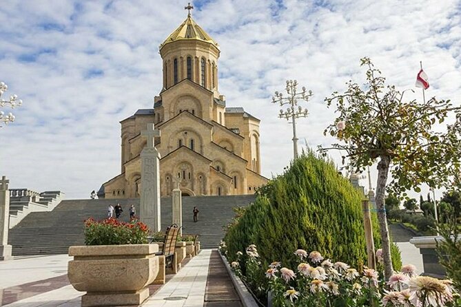 8-Day All About Georgia Tbilisi Guided Tour with Accommodation - Exploring Tbilisi’s Old Town and Modern Architectural Highlights