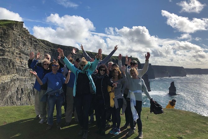 8 Day Emerald Explorer Small Group of tour of Ireland - Key Points