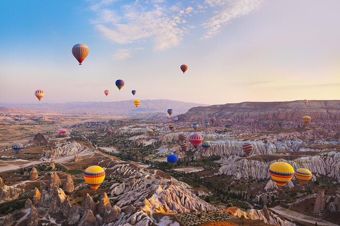 8-Days Wonders of Turkey: Istanbul, Ephesus, Pamukkale and Cappadocia - Starting in Istanbul: Historic Landmarks and Local Markets