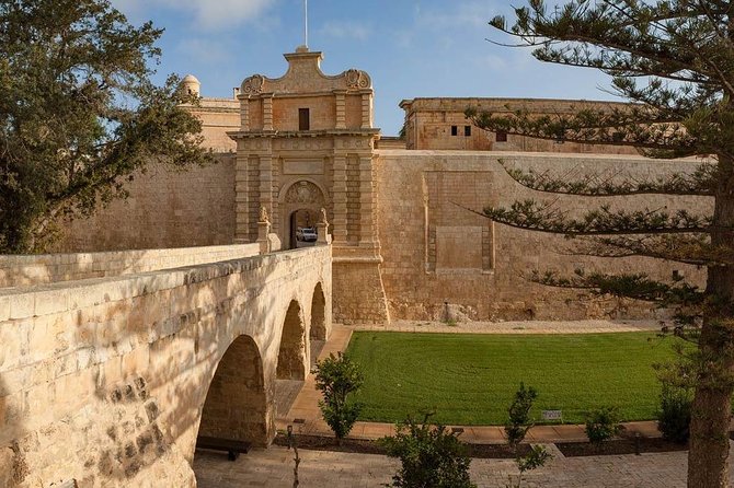 8 hour private tour around Malta - From Valletta’s Cruise Port to the Historic Heart of Malta