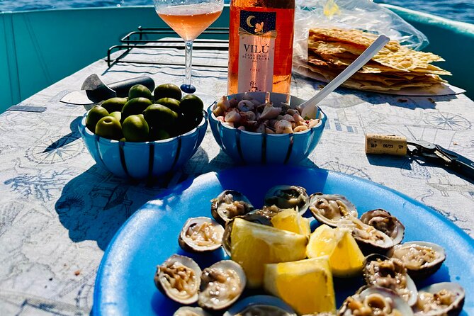 8 Hours Excursion in the Gulf of Olbia with aperitif+lunch included - Stops at Figarolo and Cala Moresca for Swimming and Snorkeling