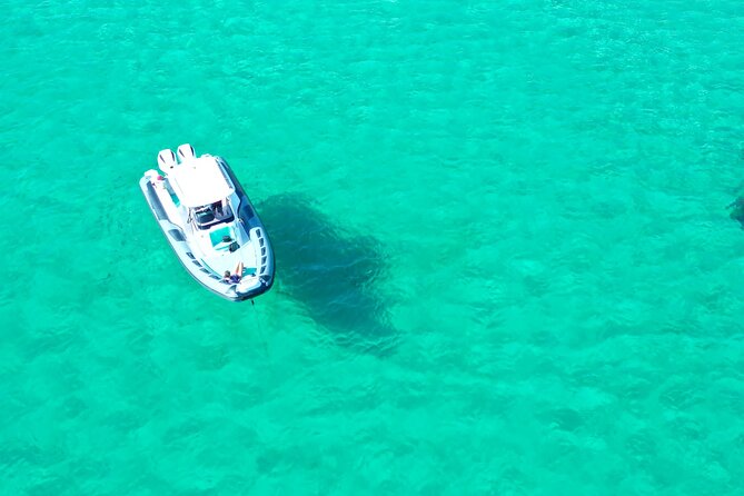 8 Hours Excursion in the Gulf of Olbia with aperitif+lunch included - Exploring the Marine Protected Area of Tavolara