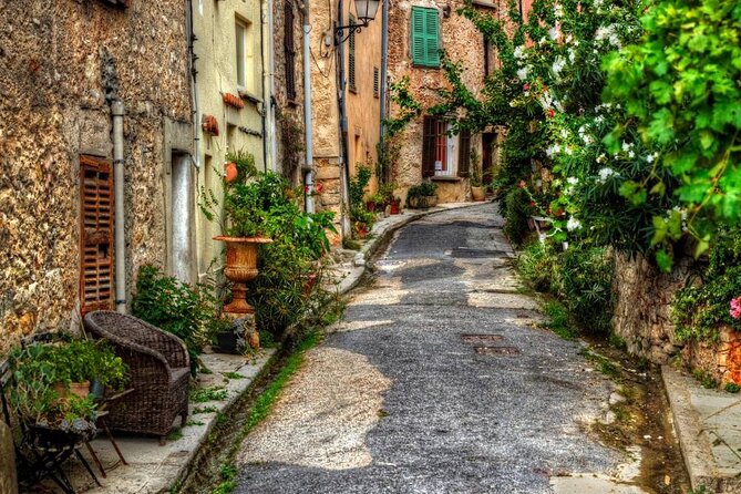 8 Hours Roman Castles Tour from Rome Hotel - Comfortable Transportation and Personal Service