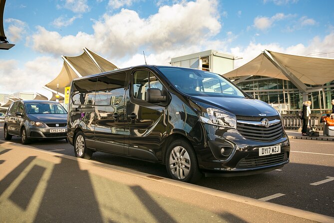 8 Seater Transfer: Heathrow Airport to Central London - Efficient Heathrow Arrival to Central London in a Private 8-Seater Vehicle
