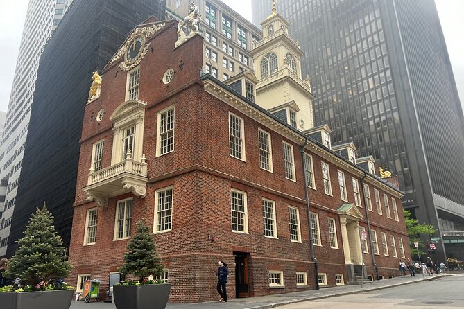 80-Min Narrated Trolley Tour of Historic Boston & Freedom Trail - Exploring Boston’s Freedom Trail