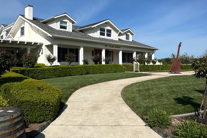 8hr Private Wine Tour in Napa and Sonoma with Priority Wine Pass - Who Will Most Enjoy This Tour?