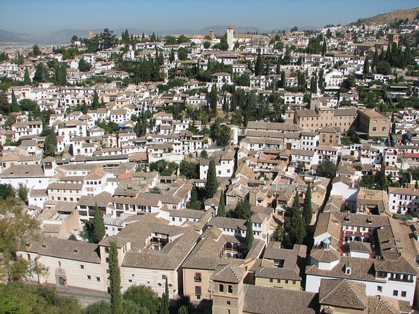 9-day Tour: Madrid, Andalusia, Valencia & Barcelona from Madrid - Barcelona: Gaudis Masterpieces and City Views