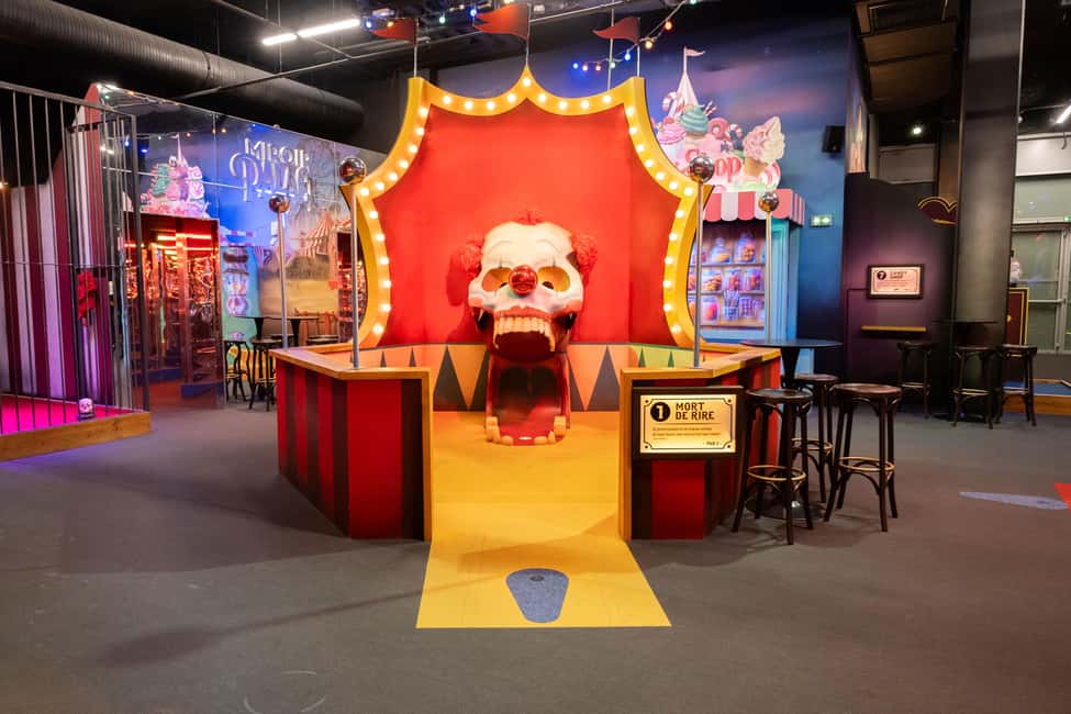 9-hole Crazy Golf in Bordeaux - The Unique 9-Hole Mini Golf Course in Bordeaux’s Bassins à flot