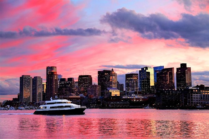 90-Minute Boston Harbor Sunset Sightseeing Cruise - Key Points