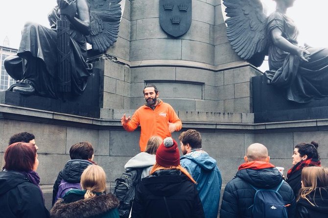 90 Minute Dublin Walking tour and Sightseeing tips - A Closer Look at the General Post Office and Irish Rebels