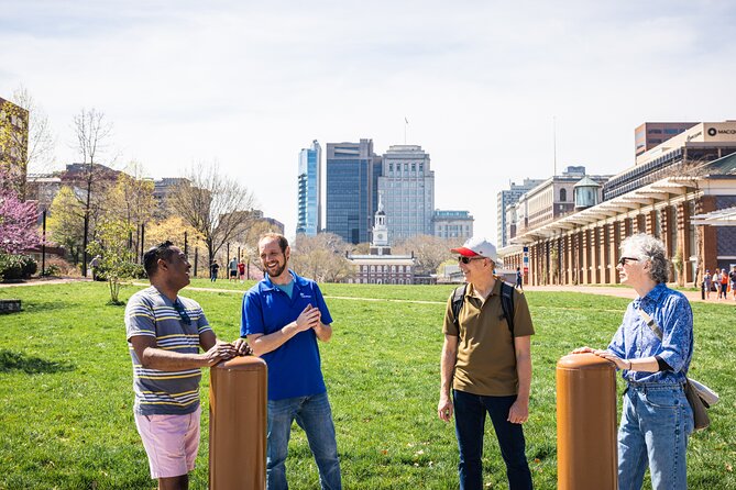 90 Minute History Walking Tour of Old City Philadelphia - Walking Down Elfreth’s Alley