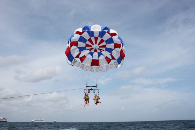 90-Minute Parasailing Adventure in Anna Maria Island, FL - Options for Tandem and Triple Flights