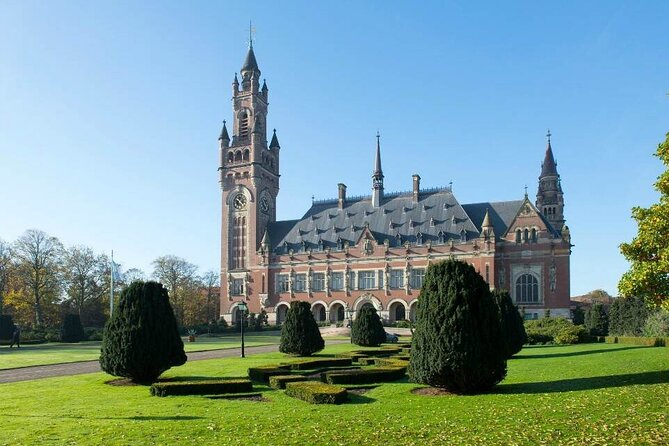 90 minutes Self Guided Walking Tour with puzzles in Den Haag - Key Points