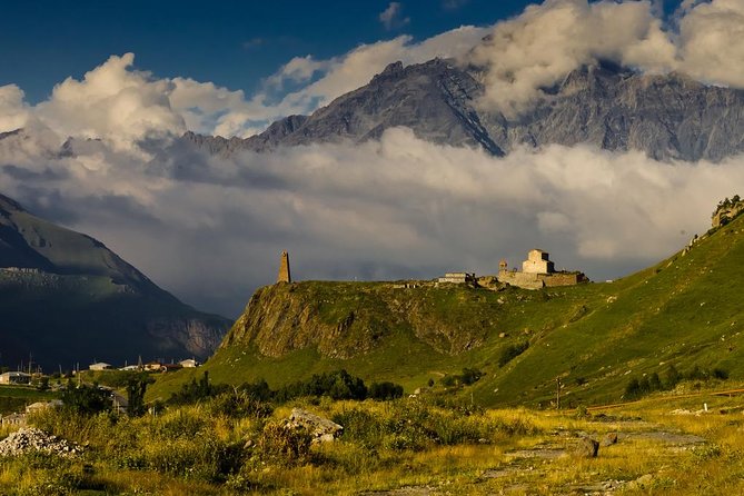 A 6-Day Private Expedition into Rich Heritage - Key Points