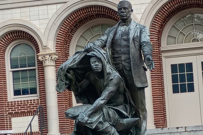 A Customized experience (examples below) - Visiting the Atlanta University Center and Its HBCUs