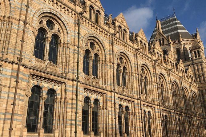 A Day at the Museum - Natural History Museum London - Learning About Mammals, Creepy Crawlies, and More