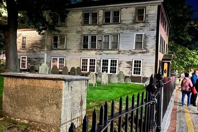 A Ghost Hunting Tour Specters and Apparitions in Salem - Visiting the Salem Old Town Hall and Historic Sites