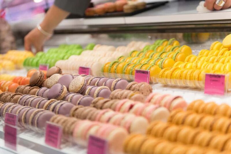 A gourmet and theatrical tour of Les Halles Paul Bocuse - Who Will Appreciate This Tour Most