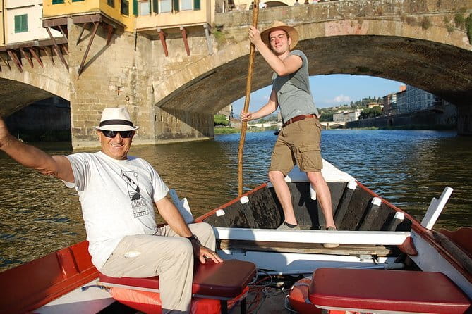 A guided floating tour of Florence with typical food and wine - Florence’s Historic Ponte Vecchio: The Inhabited Bridge