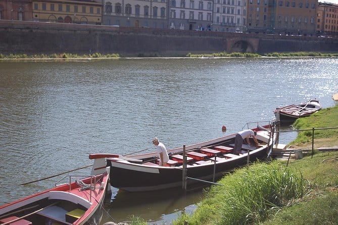 A guided floating tour of Florence with typical food and wine - The Rebuilt Ponte alla Carraia