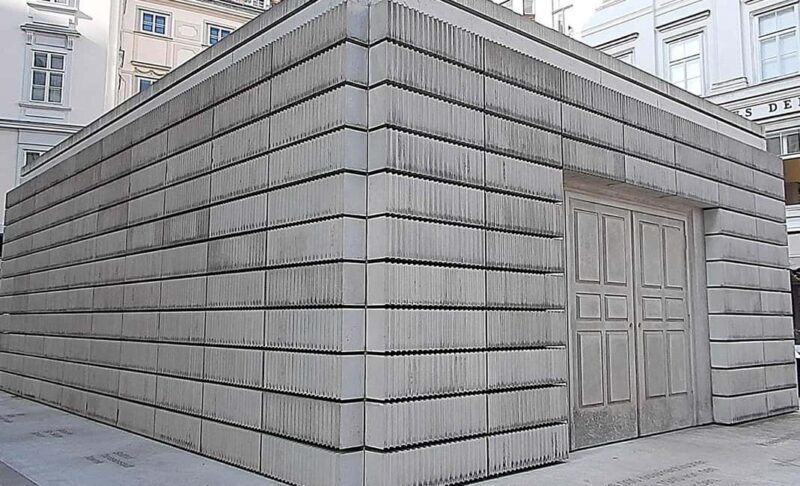 A guided tour of the unknown and Jewish side of Vienna - Discover Vienna’s Hidden and Jewish Sites with a Local Guide